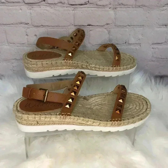 WILD PAIR Yelenah Ankle-Strap Slide Espadrille Sandals - Picture 1 of 5